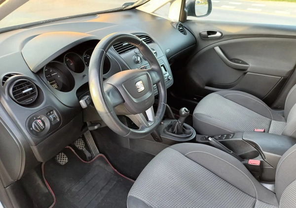 Seat Altea XL cena 18500 przebieg: 291345, rok produkcji 2011 z Piaseczno małe 46